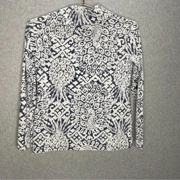 Lilly Pulitzer Booker Popover UPF 50 Bright Navy Pineapple Party Sweatshirt - Picture 6 of 6